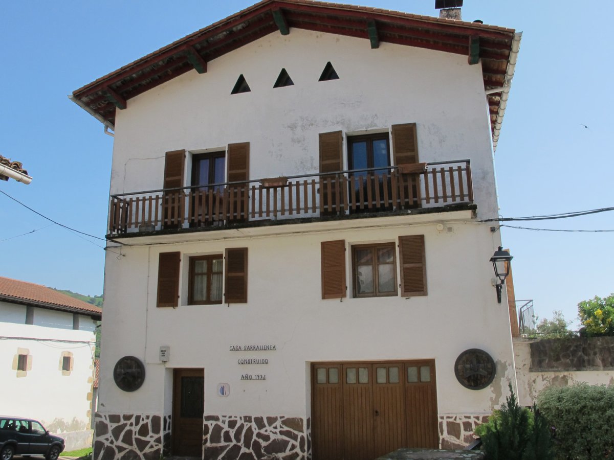 Sarrallenea etxea, Eratsun