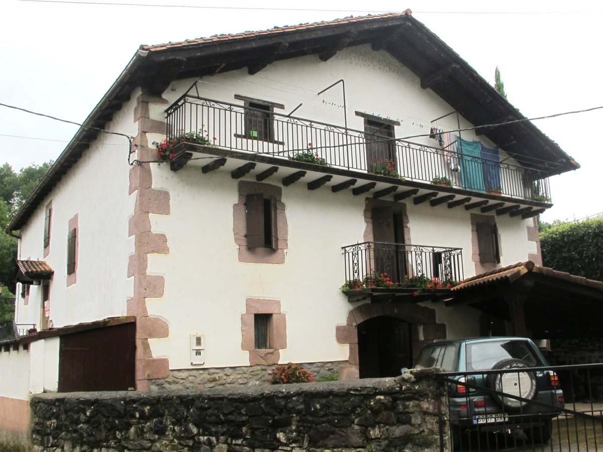 Gillenea etxea, Ariztegi-Baztan