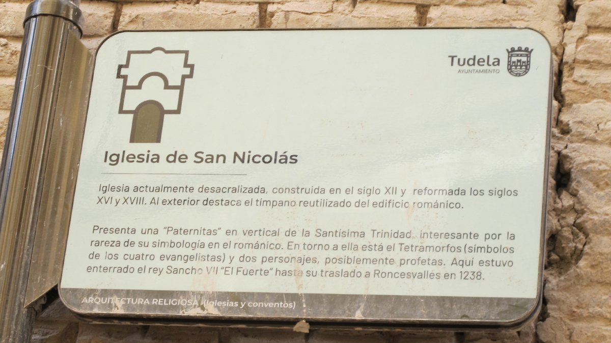 San Nikolas eliza, Tutera