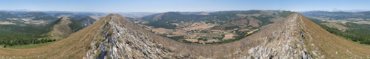 Panoramika zabala Txurregi tontorretik