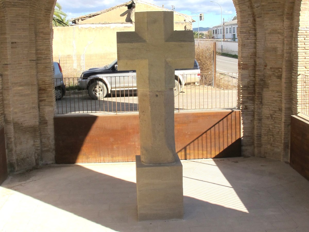 Humillatokia, Tutera