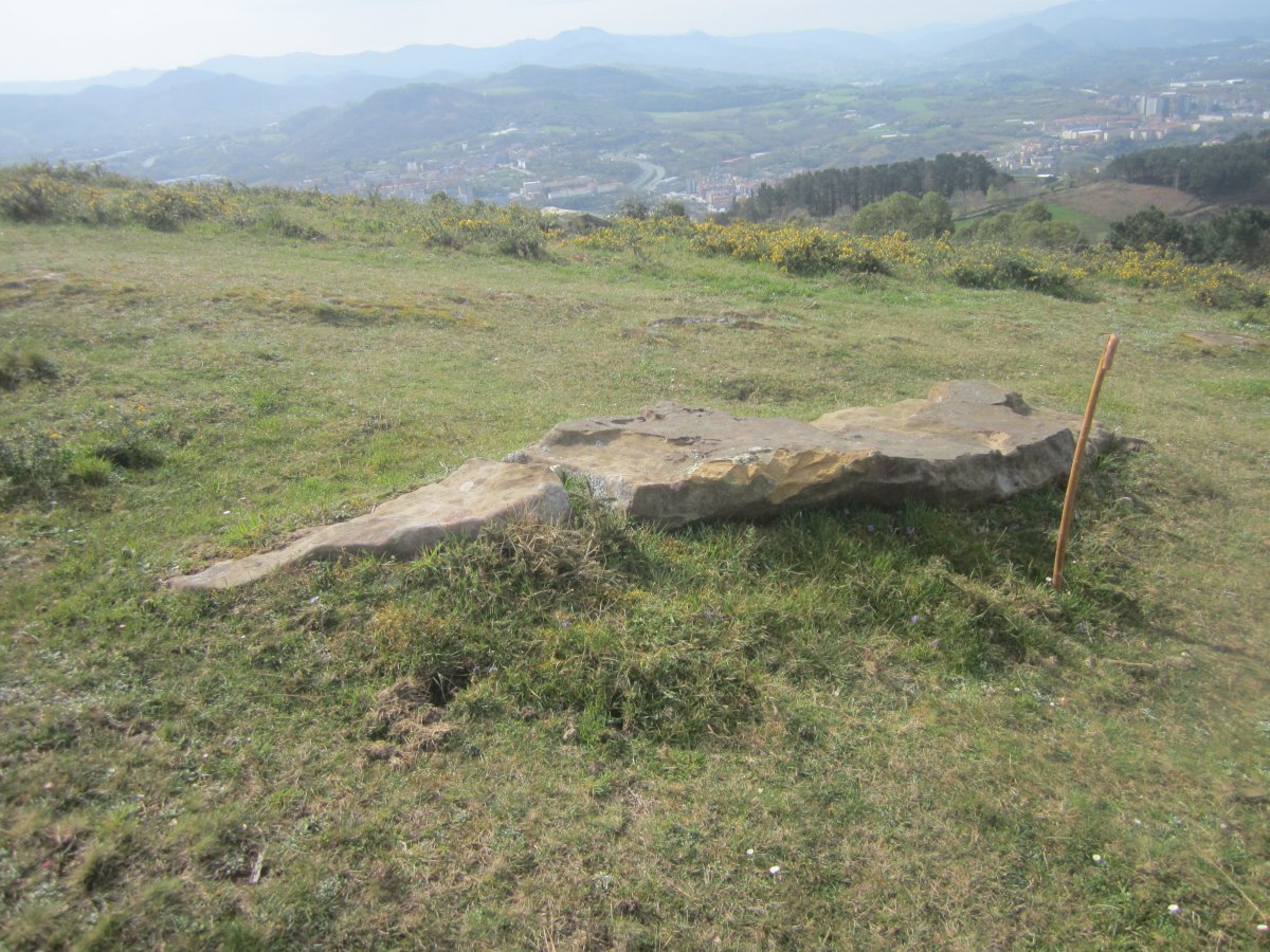 Monolito Mitxitxola I (Marzo 2024) 