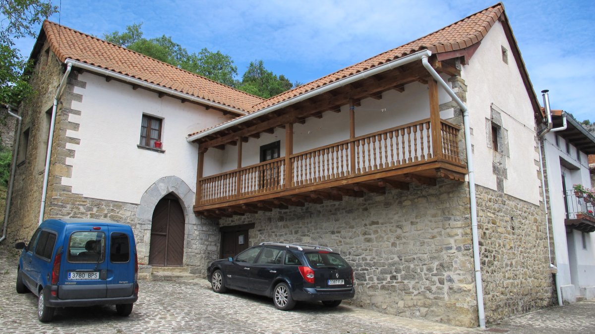 Birrei etxea, Igari-Gorza