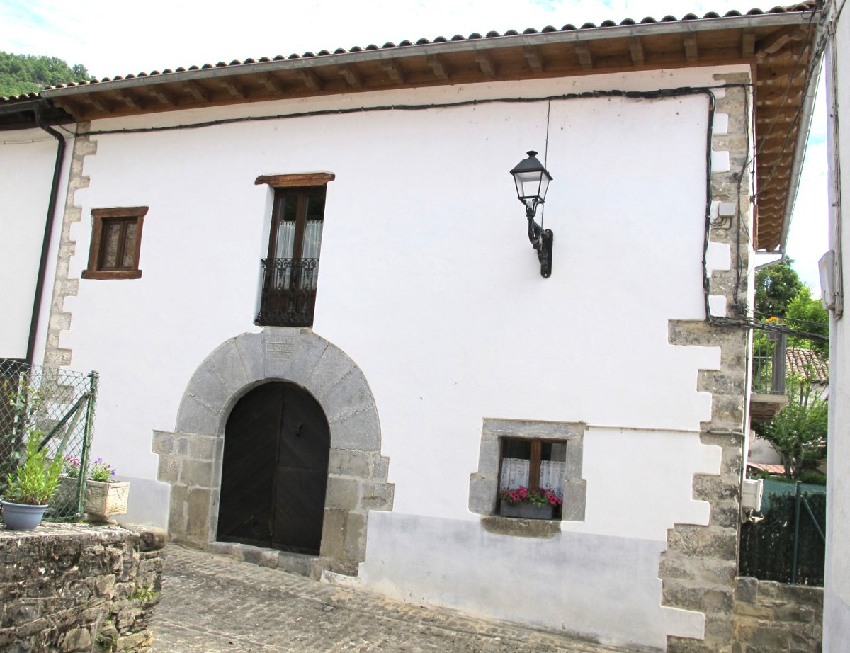 Abadia etxea, Igari-Gorza