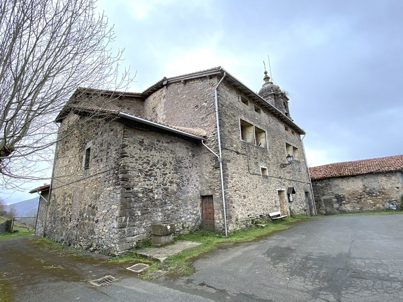 San Andres Eliza. Bergara (Elosua Auzoa)