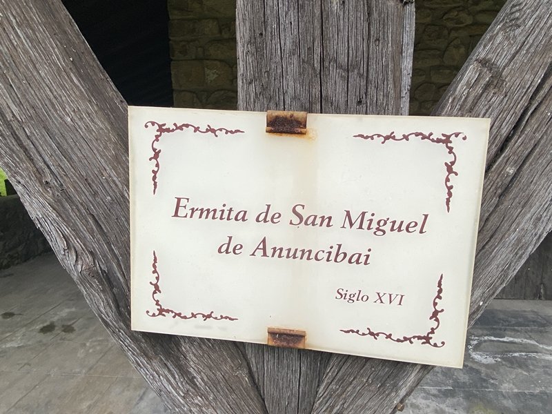 San Miguel Ermita. Laudio (Areta)