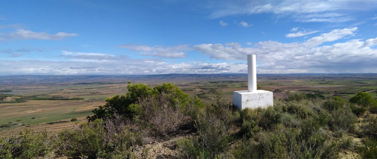 Iparraldeko gailurra, erpin geodesikoarekin