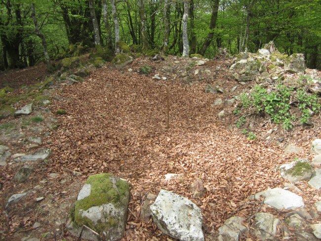 Túmulo Kutzebakaar   (Abril  2015)