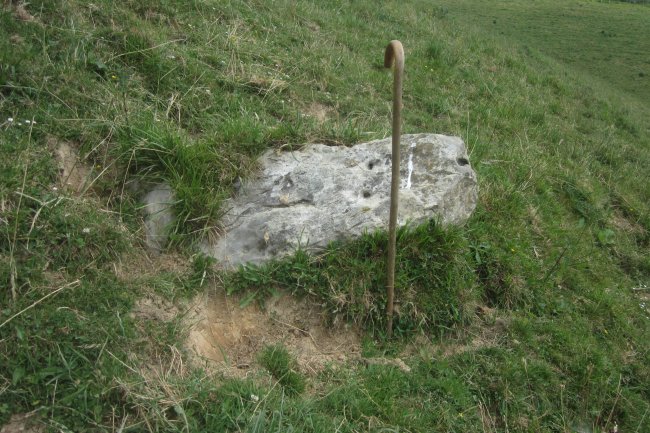 Monolito Aitola  (Junio 2020)